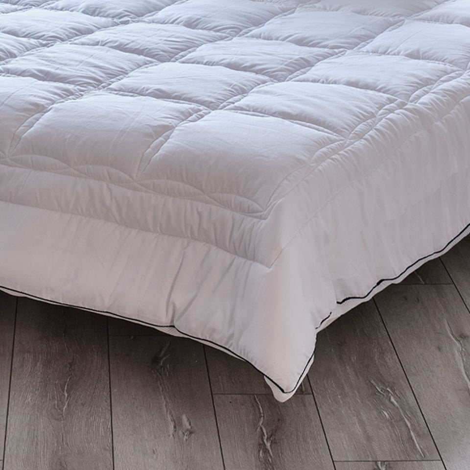 Bedmall Vera Klimalı Çift Kişilik Yorgan ve 1 Adet Klimalı Yastık Seti 50x70 cm